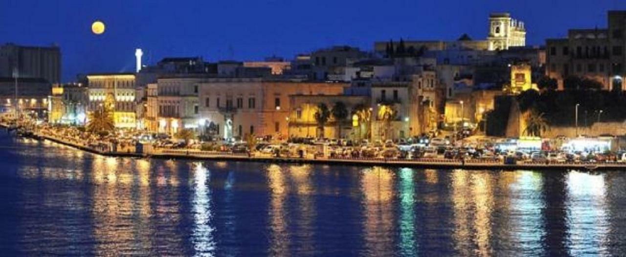 La Piazzetta Bed & Breakfast Brindisi Exterior photo